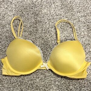 Victoria's Secret Yellow Lace-Trim Push-Up Bra